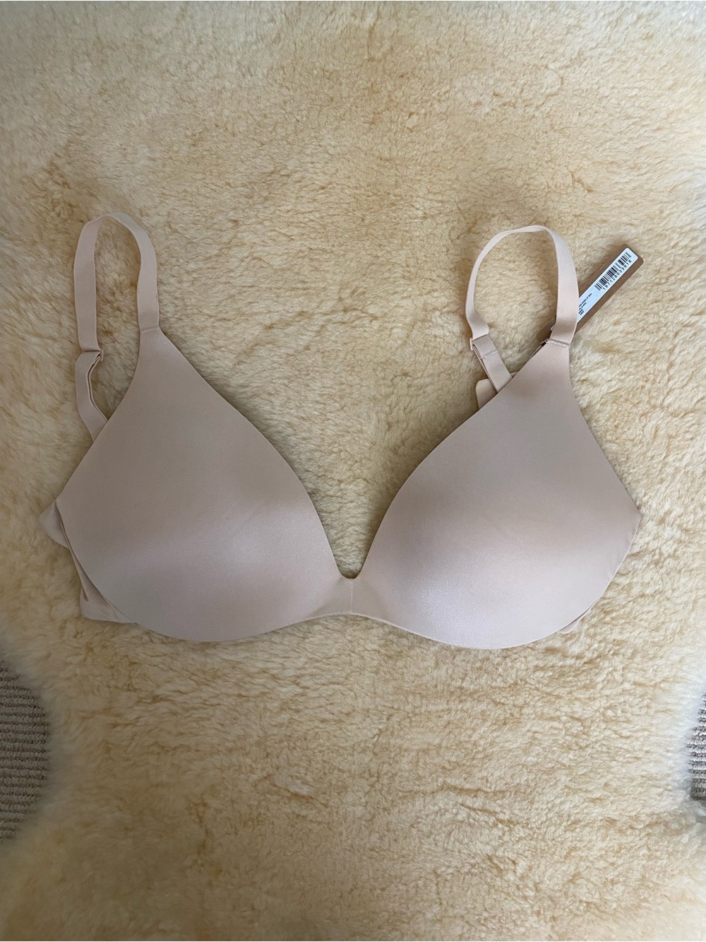 NWT Skims Nude Wireless Super Push-up Bra Seamless Everyday 34DD